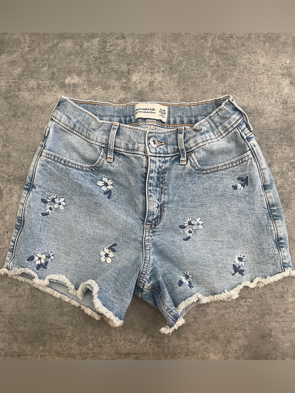 Abercrombie Kids Embroidered Floral Denim Shorts - EUC